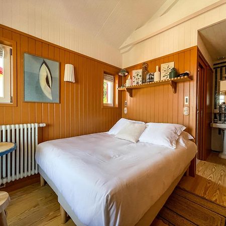 Hotel De La Plage เลเฌอ-แกป-เฟร์เร ภายนอก รูปภาพ