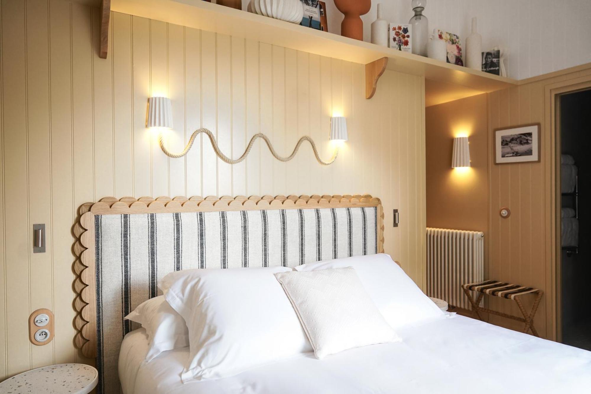 Hotel De La Plage เลเฌอ-แกป-เฟร์เร ภายนอก รูปภาพ