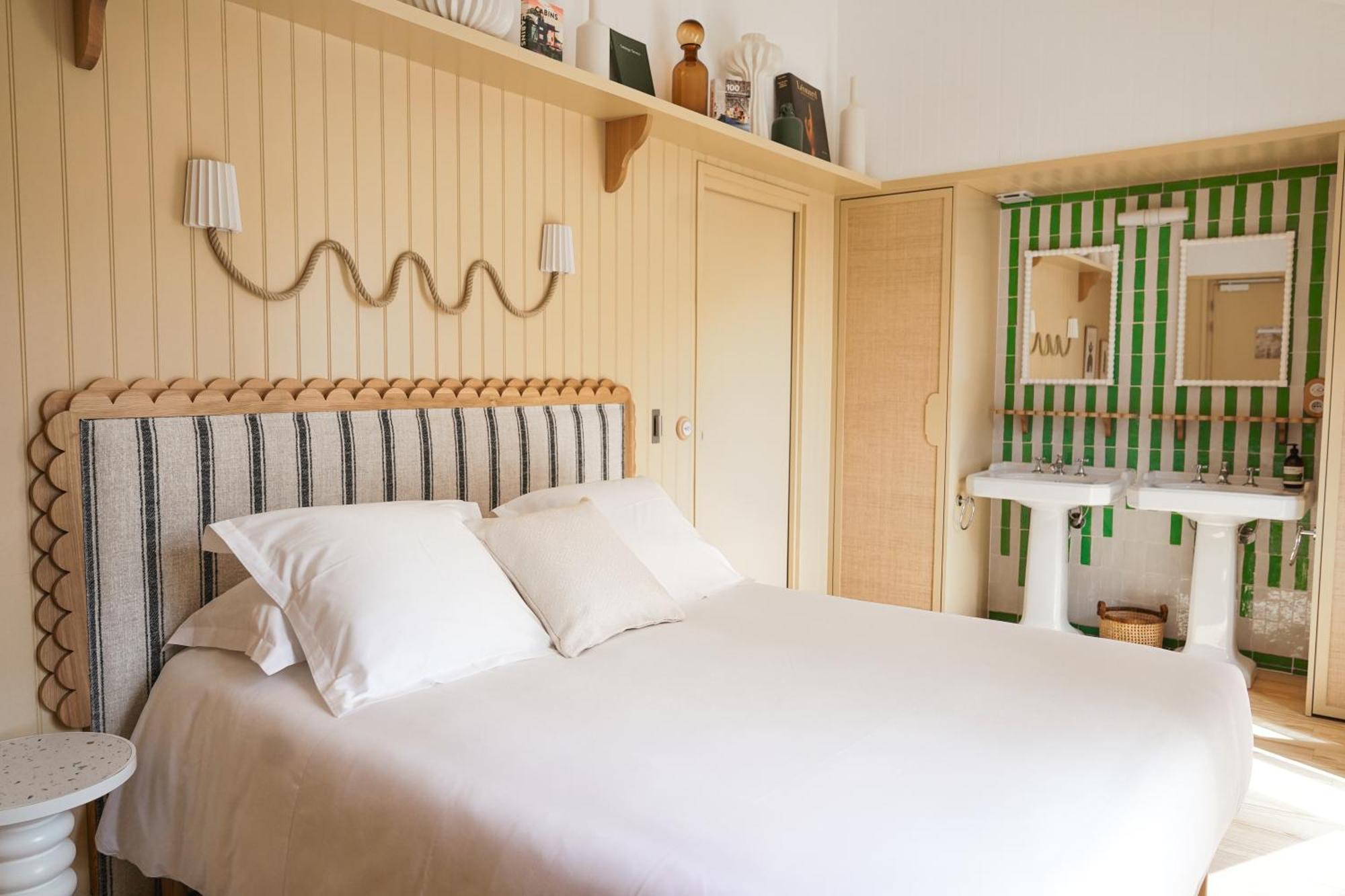 Hotel De La Plage เลเฌอ-แกป-เฟร์เร ภายนอก รูปภาพ